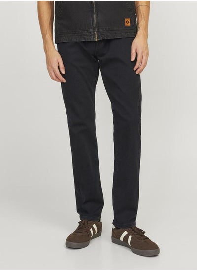 اشتري Classic 5-Pocket Tapered Fit Jeans في السعودية