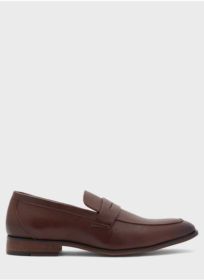 اشتري Formal Slip On Shoes في الامارات