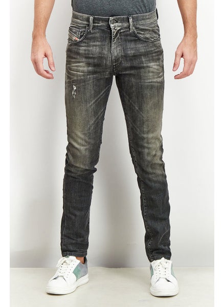 اشتري Men Slim Fit Stretchable Denim Jeans, Charcoal Grey في الامارات