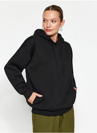 اشتري Black Thick Fleece Inside, Pocket Detailed Hooded Regular/Regular Knitted Sweatshirt TWOAW24SW00075. في مصر