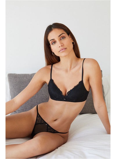 Buy LOVELY lace triangle bra in Egypt