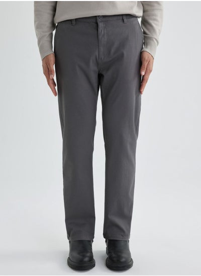 Buy Regular Fit Zipper Pocket Gabardine Chino Pants in UAE