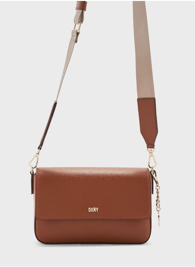 اشتري Bryant Park Medium Flap Crossbody Bag في السعودية