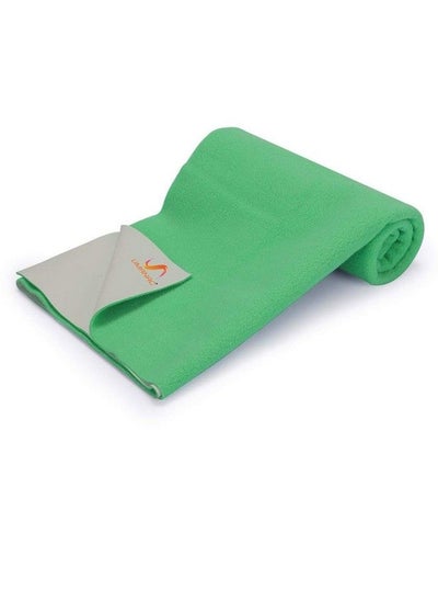 اشتري Rubber Reusable Washable Mattress Bed Protector Baby Dry Sheet Green Small (70 Cm X 50 Cm) في الامارات