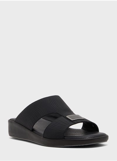 اشتري Casual Slip Ons Sandals في الامارات