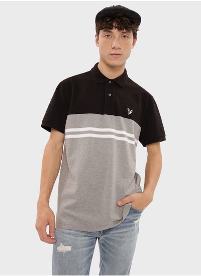 اشتري Striped Polo في الامارات