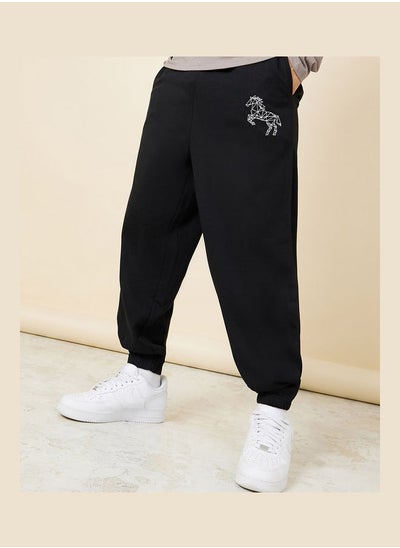 Buy Oversized Embroidery Graphic Jogger in Saudi Arabia