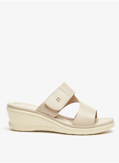 اشتري Women's Solid Slip-On Sandals With Wedge Heels في الامارات