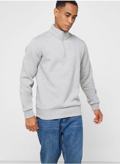 اشتري Essential Half Zippered Sweatshirt في الامارات