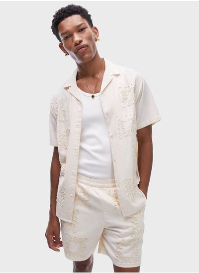 Buy Embroidered Relaxed Fit Shirt in UAE