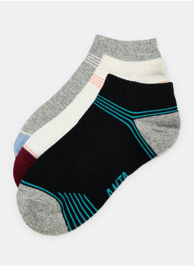 اشتري 3 Pack Sports Socks في مصر