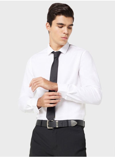 اشتري Pure Cotton Formal Shirt With Full Sleeve & Semi Cutaway Collar في السعودية