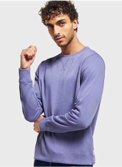 اشتري Essential Sweatshirt في السعودية