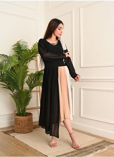 Buy Pleated chiffon dress with long sleeves in Saudi Arabia