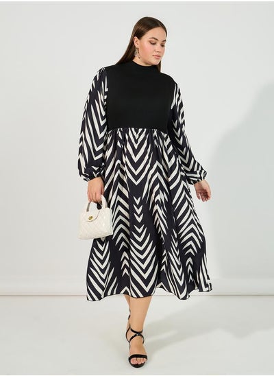 Buy Plus Size Abstract Print A-Line Midi Dress in Saudi Arabia