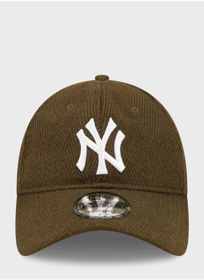 Buy 9Twenty New York Yankees Cap in UAE