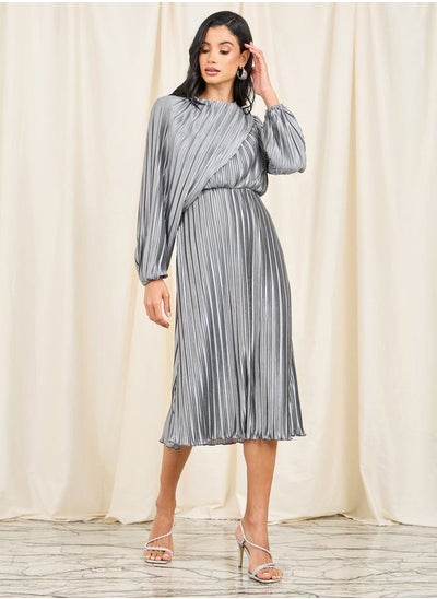 Buy Metallic Pleated Asymmetric Cape Sleeves Midi Dress in Saudi Arabia