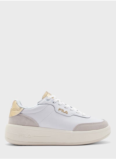 اشتري Premium Low Top Sneakers في الامارات