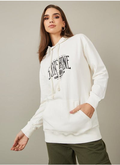 Buy Regular Fit Graphic Print Longline Hoodie in Saudi Arabia