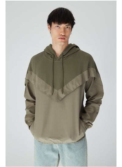 Buy Regular Fit Sweatshirt in Egypt