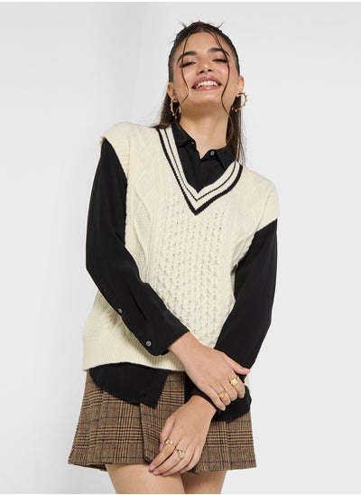 اشتري Varsity Style Cable Knit Vest في الامارات