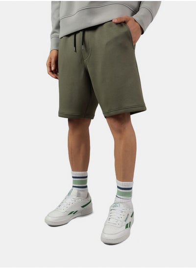 اشتري AE 24/7 Good Vibes 8" Jogger Short في مصر