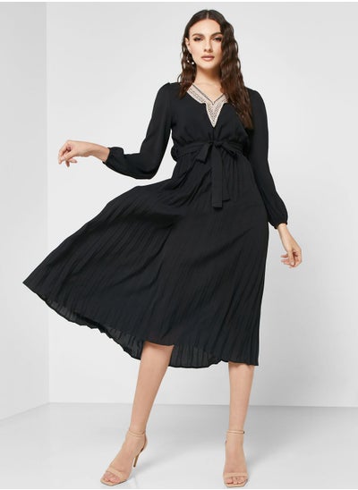 Buy Belted Pleat Detail Dress in Saudi Arabia