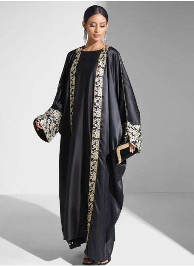 اشتري Embroidered Sleeve Abaya في السعودية