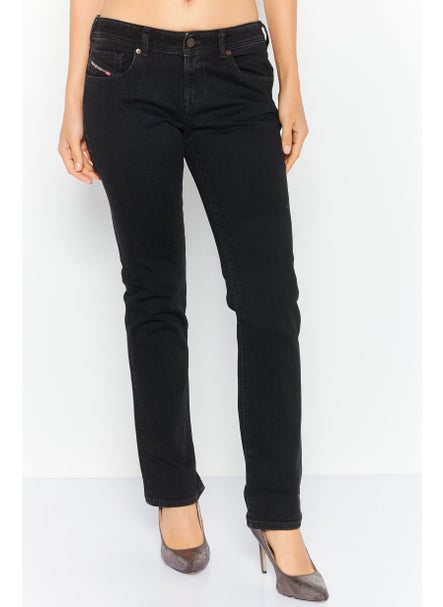 Buy Women 2002 Slim Fit Low Waist Solid Stretchable Jeans, Black in UAE