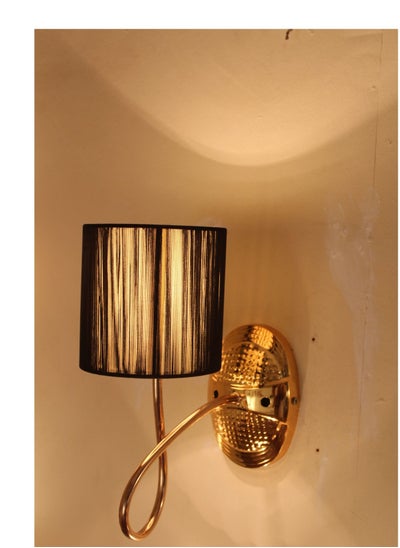 اشتري Wall lamp – modern Style    Golden color في مصر