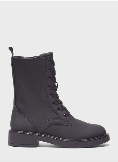 اشتري Lace Up Ankle Boots في الامارات