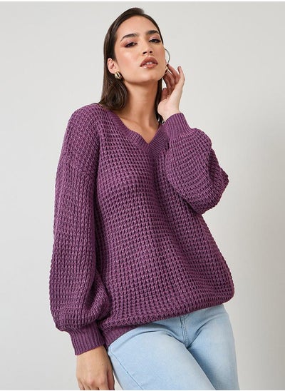 اشتري Oversized Fit Chunky Knit V Neck Sweater في السعودية