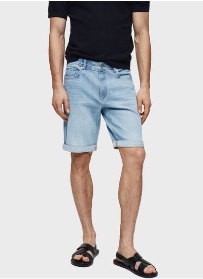 اشتري Casual Slim Fit Barmuda Shorts في الامارات