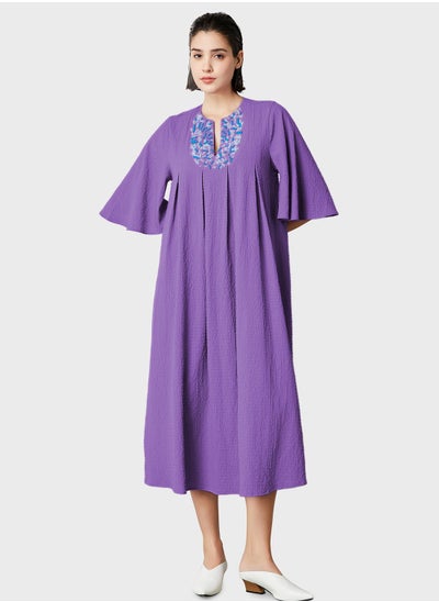 Buy Embroidered Pleated Kaftan in Saudi Arabia