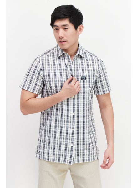 اشتري Men Regular Fit Plaid Short Sleeves Casual Shirt, White/Black في الامارات