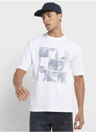 Buy Oversized Graphic Tee in UAE