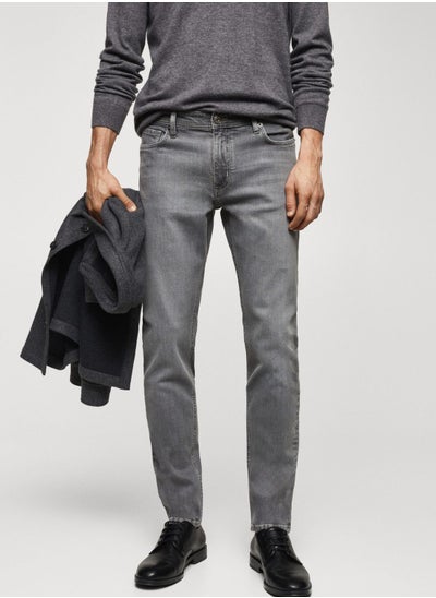 اشتري Straight Fit Mid Wash Jeans في الامارات