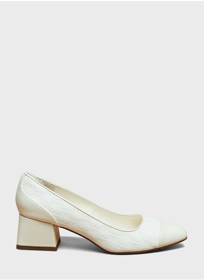 اشتري Block Heel Pumps في الامارات