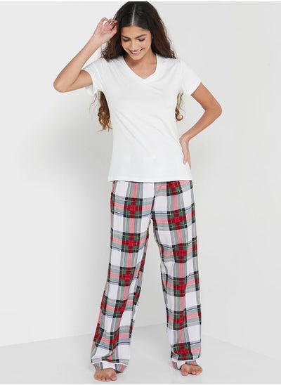 Buy Checkered Pyjama Set in Saudi Arabia