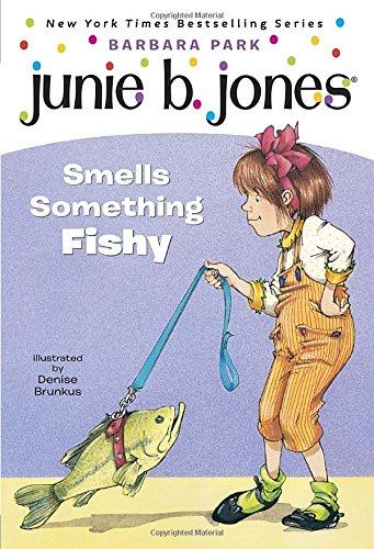 اشتري Junie B. Jones Smells Something Fishy غلاف ورقي عادي في الامارات