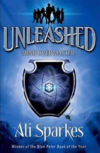 اشتري Unleashed: Mind Over Matter - غلاف ورقي عادي الإنجليزية by Ali Sparkes - 41277 في الامارات