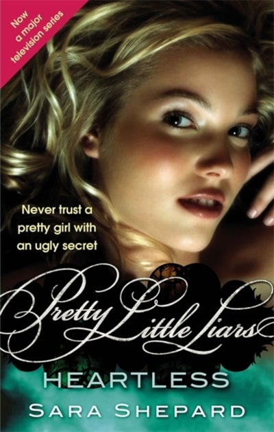 اشتري Heartless (Pretty Little Liars #7) غلاف ورقي عادي في الامارات