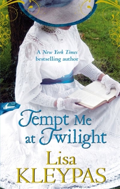 اشتري Tempt Me at Twilight 1 St. Martin's Paperback Edition غلاف ورقي عادي في الامارات