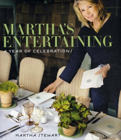 اشتري Martha's Entertaining: A Year Of Celebrations غلاف مقوى في الامارات