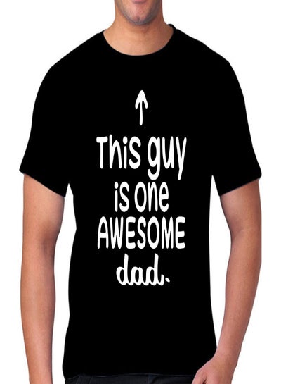 اشتري This Guy Is An Awesome Dad Short Sleeve T-shirt أسود في الامارات