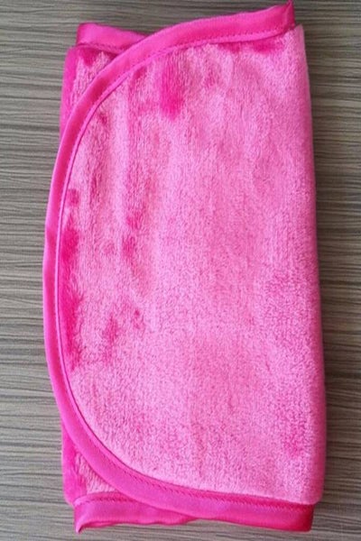 Buy Face Towel Red in Saudi Arabia