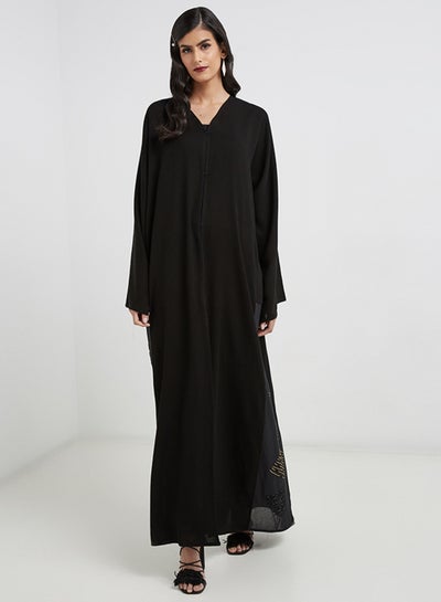 Buy Embroidered Pattern Abaya Black in UAE