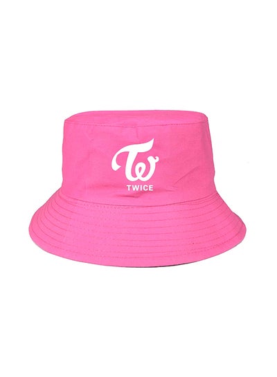 اشتري قبعة على شكل دلو بطبعة كلمة "Twice" وردي في السعودية