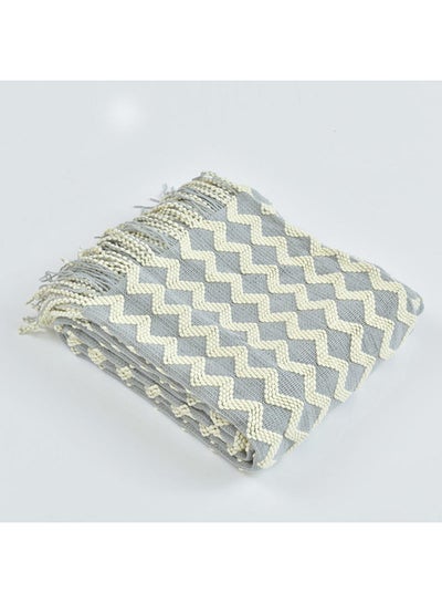 Buy Wave Pattern Casual Knitted Blanket polyester Grey 120x200cm in UAE