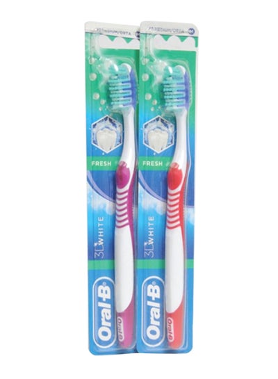 Buy Pack Of 2 3D White Advantage Tooth Brush multicolour in Saudi Arabia